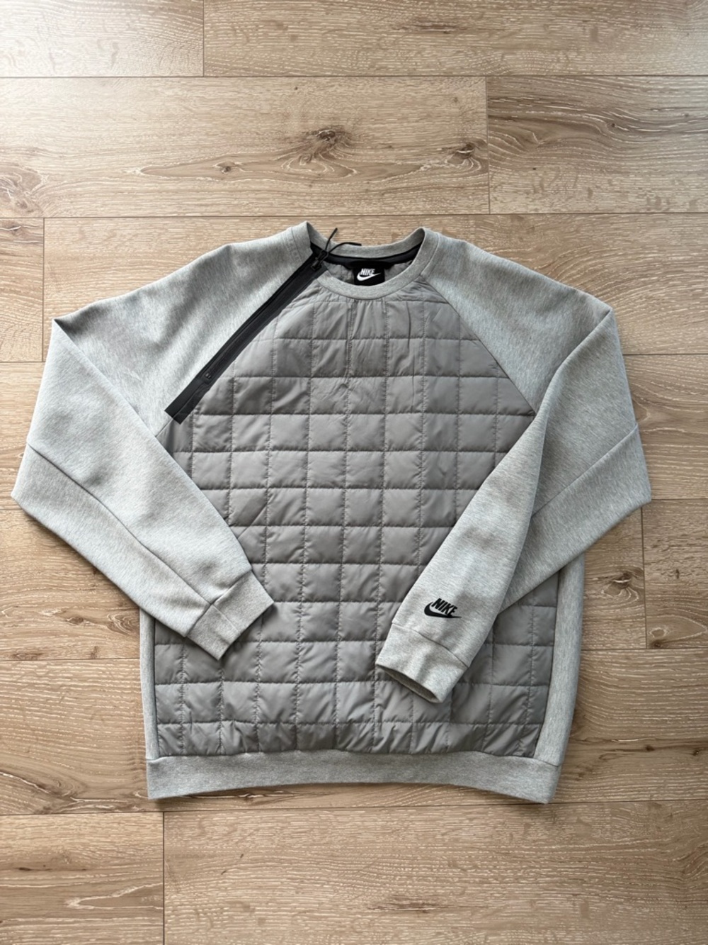 Nike Men’s Light Gray Quilted Crewneck Pullover